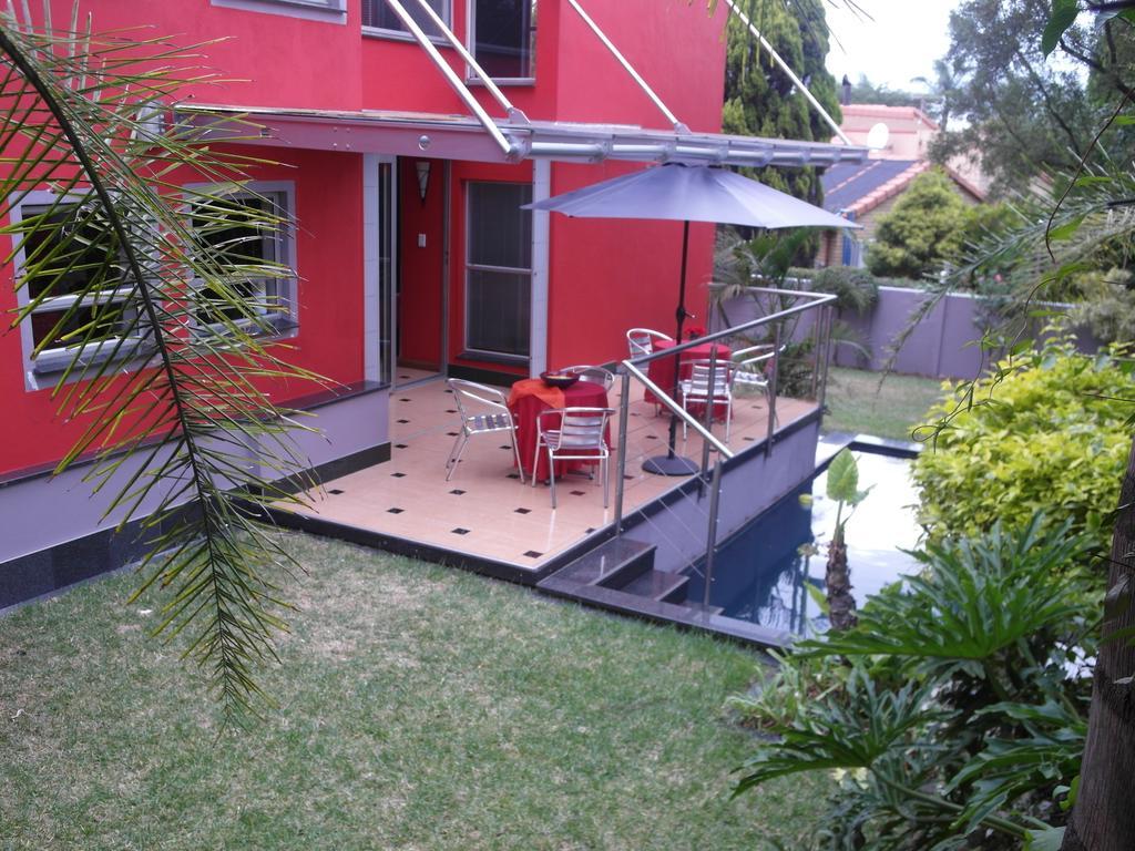 Red Square Home بريتوريا المظهر الخارجي الصورة