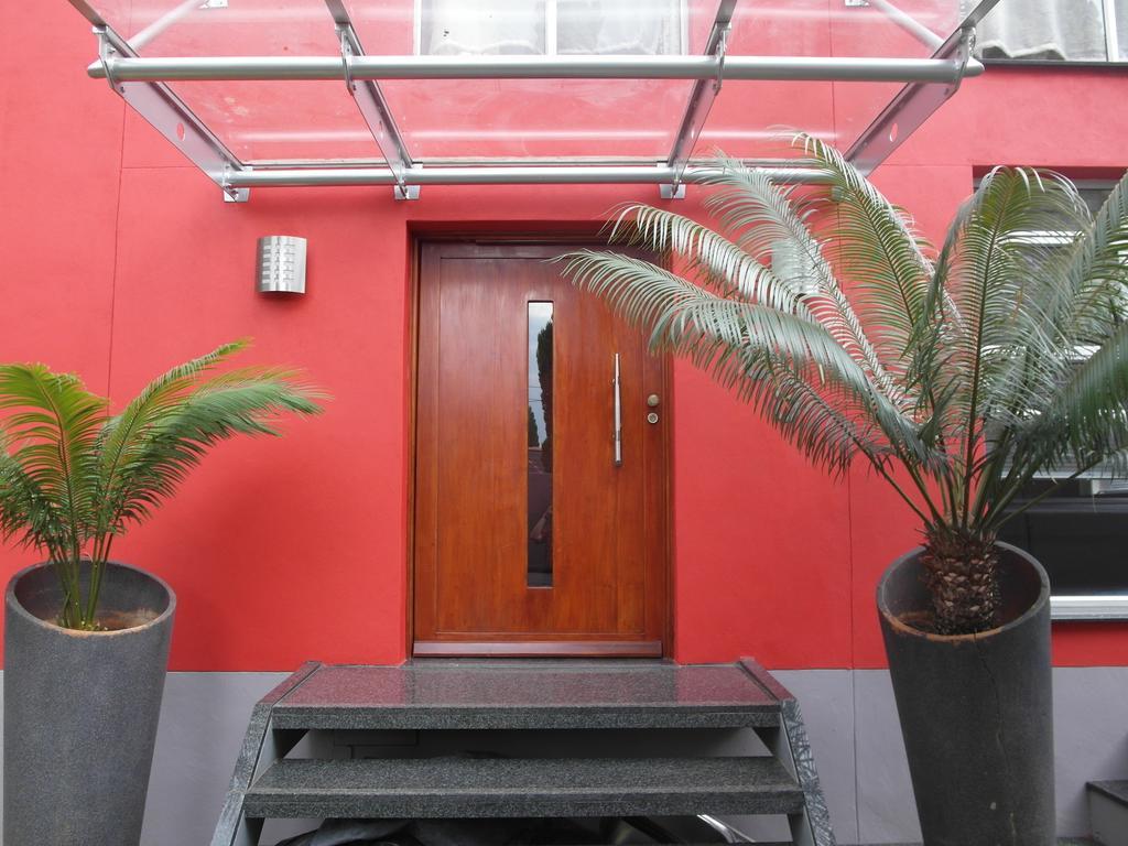 Red Square Home بريتوريا المظهر الخارجي الصورة