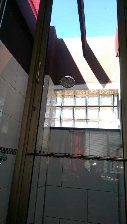 Red Square Home بريتوريا المظهر الخارجي الصورة