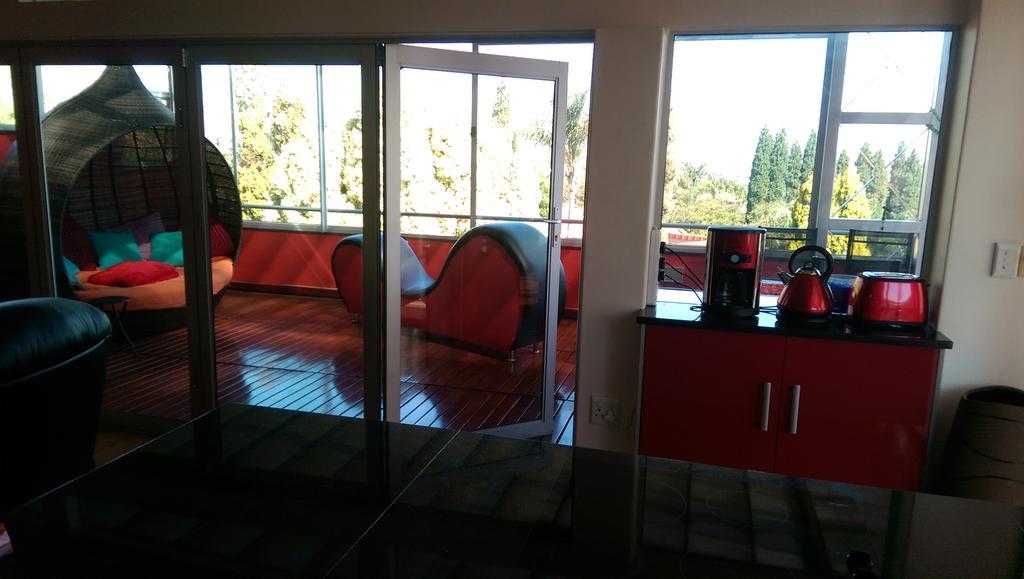 Red Square Home بريتوريا المظهر الخارجي الصورة
